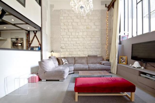 PORTRAIT-440-4d848e5555b2ca19b12f42b7c82f001f82f913d8acde15b8909c362fa1d88f40